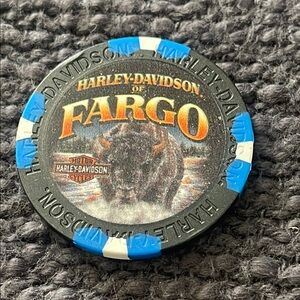 Harley-Davidson Fargo Black and Blue Chip‎